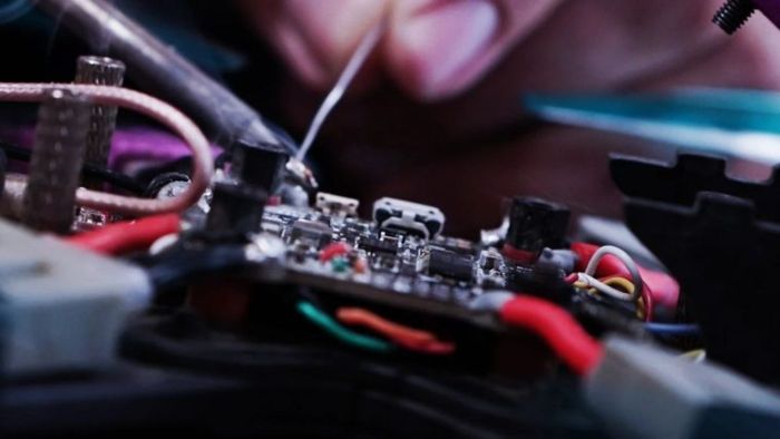 Cấu tạo của FPV là gì?